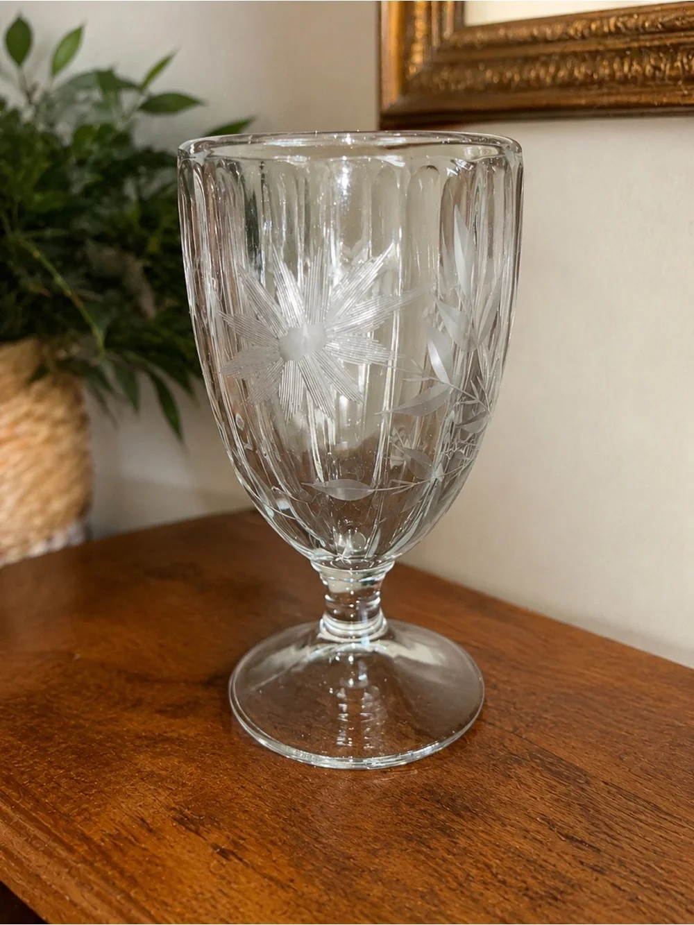 Vintage Thick Glass Footed Goblet Etched Floral Starburst Design 6 1/8”